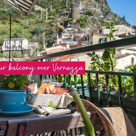 Recanissu Apartment With Balcony & Ac Вернаца Екстериор снимка